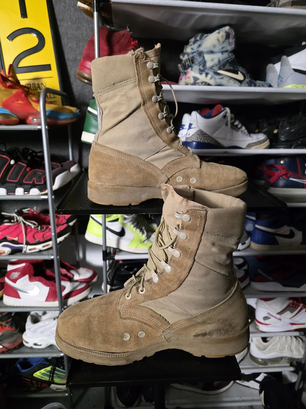 🔥 Vibram Men's Size 10 Tan Suede Tactical Lace-Up Boots